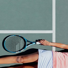 Abbigliamento e capi di abbigliamento da tennis