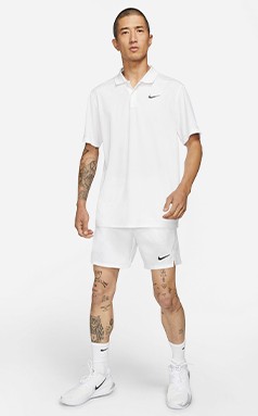 Abbigliamento da tennis per uomo